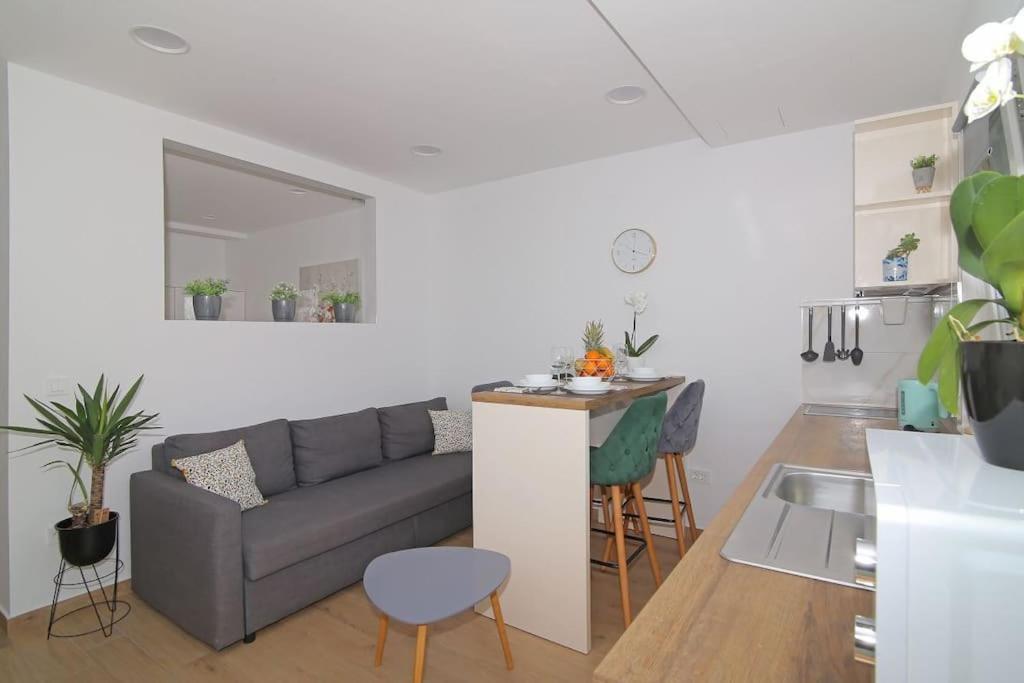 Studio Apartman Karlita Slano Ngoại thất bức ảnh