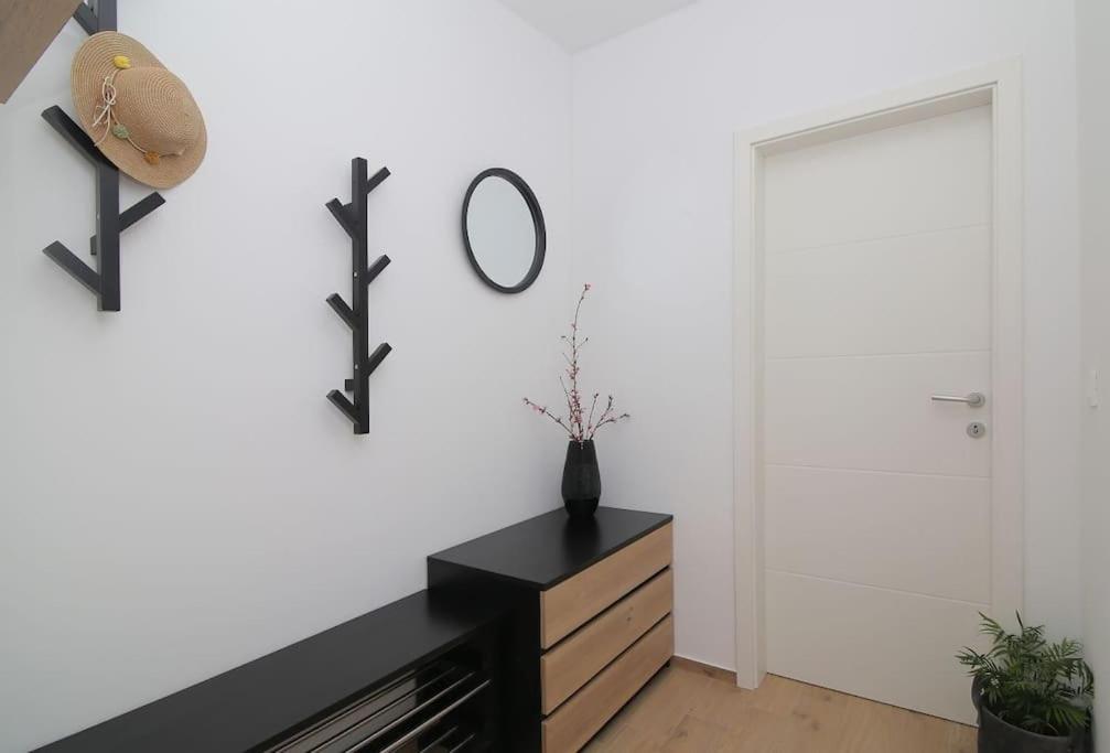 Studio Apartman Karlita Slano Ngoại thất bức ảnh
