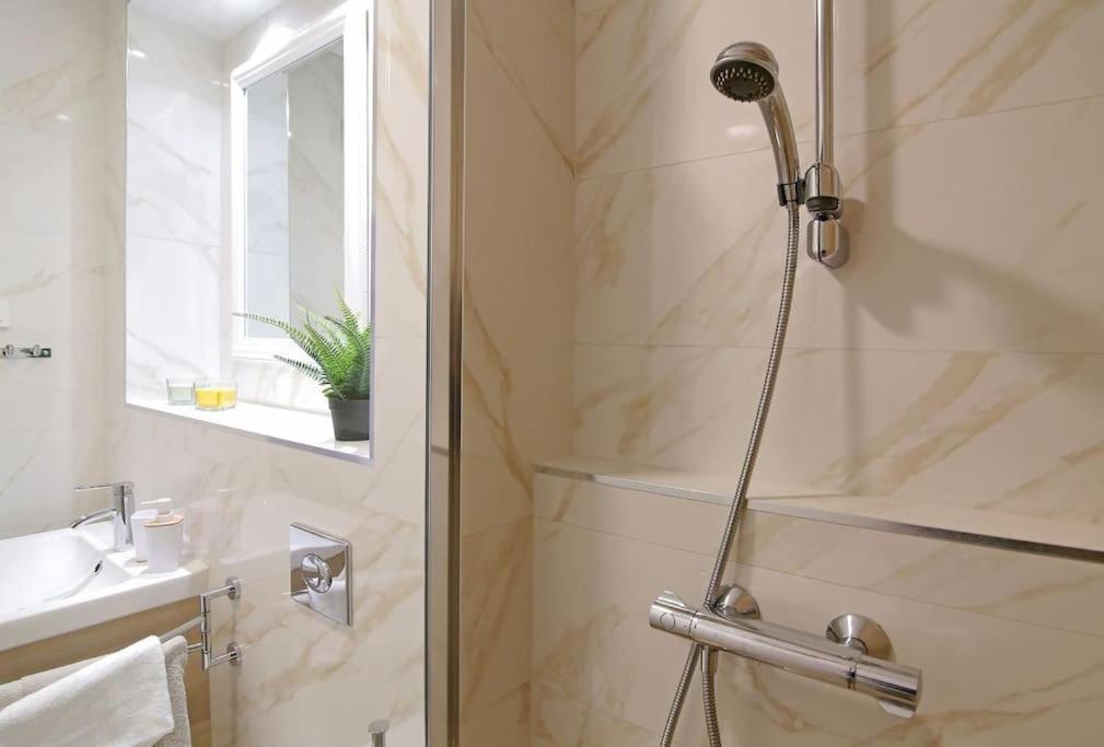 Studio Apartman Karlita Slano Ngoại thất bức ảnh